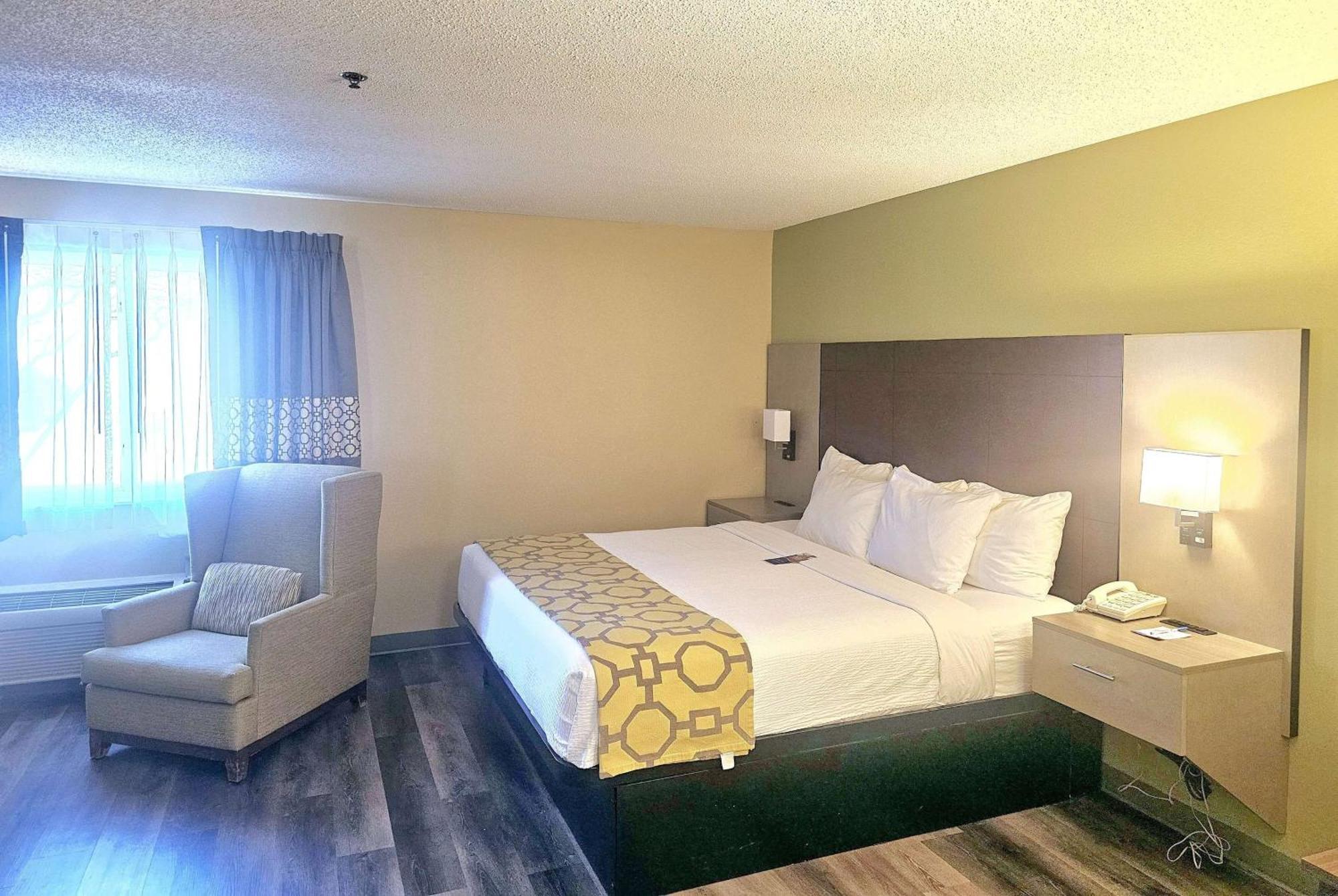Baymont By Wyndham Hotel