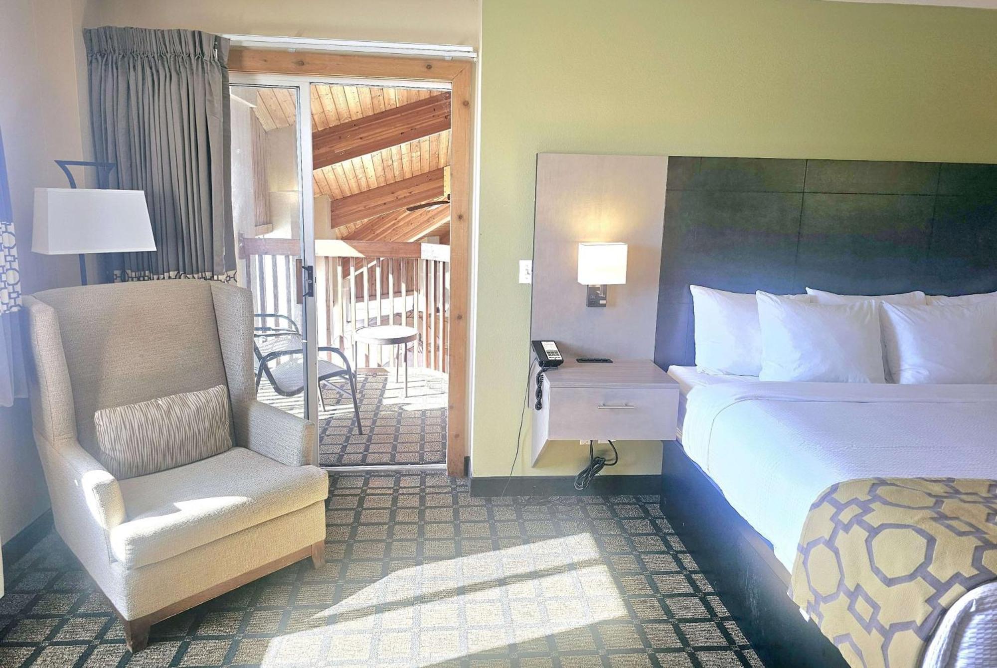 Baymont By Wyndham 2*