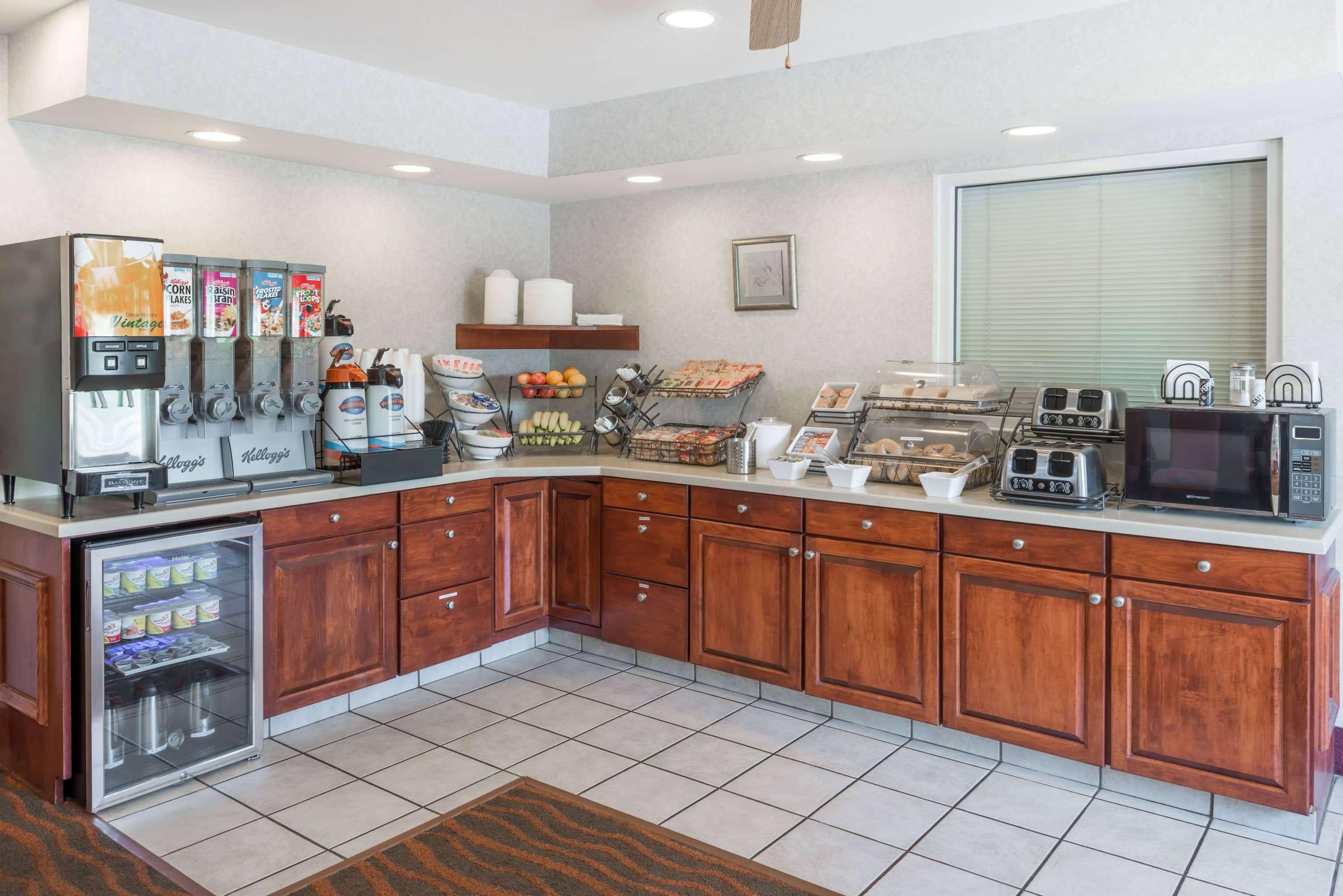 Baymont By Wyndham Hotel Rolla