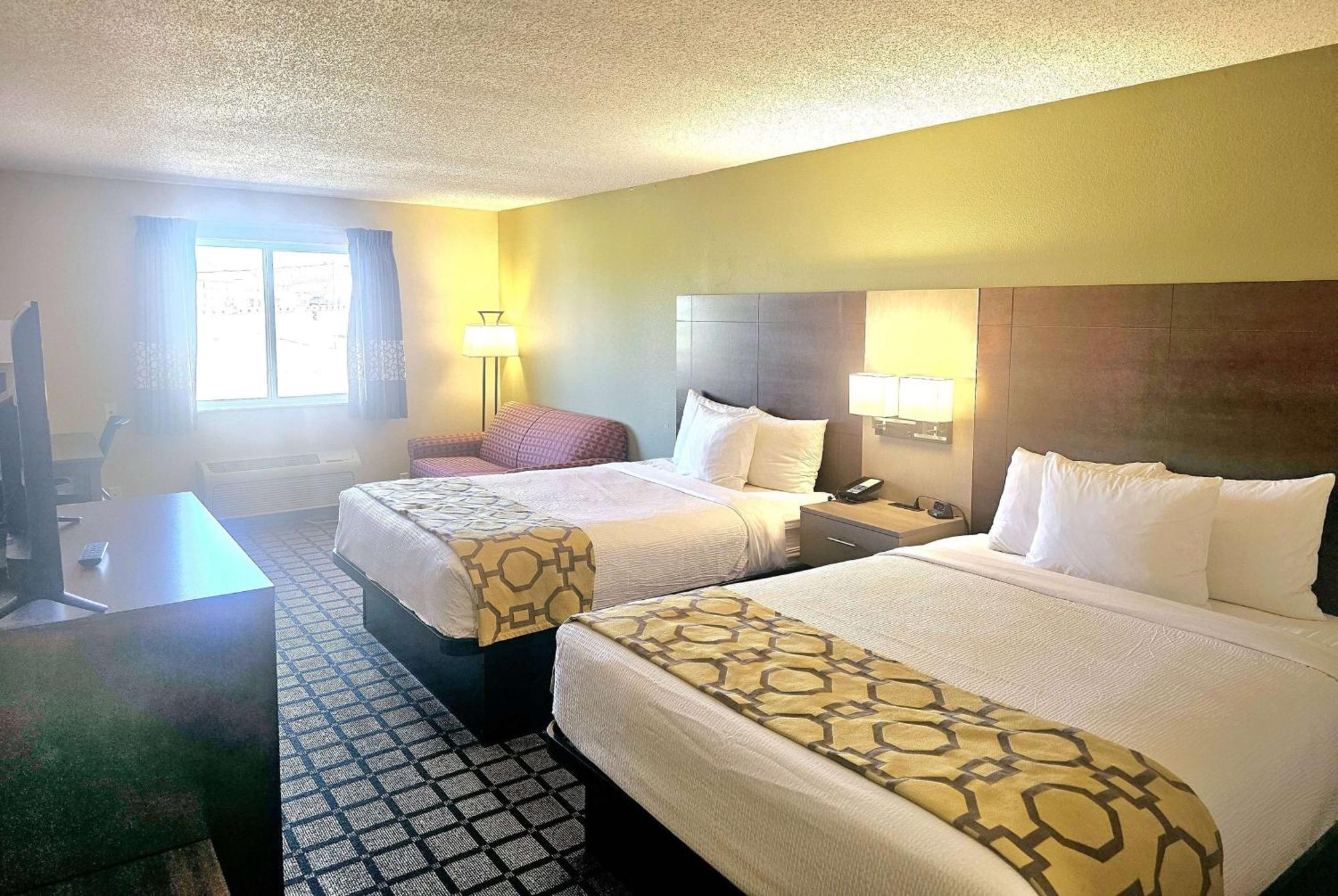 Hotel Baymont By Wyndham 2*